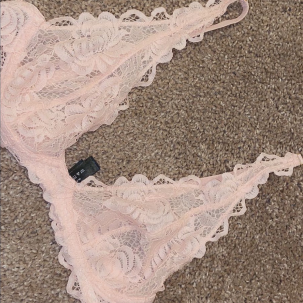 Sexy light pink Sam Edelman lace bralette